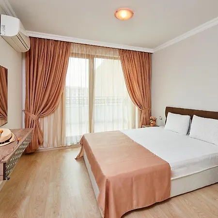 公寓式酒店 Boutique Rose Gardens 4*