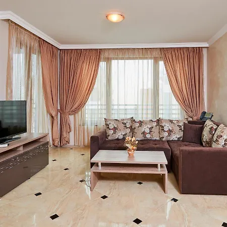 Boutique Rose Gardens