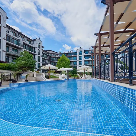 Boutique Rose Gardens 公寓式酒店