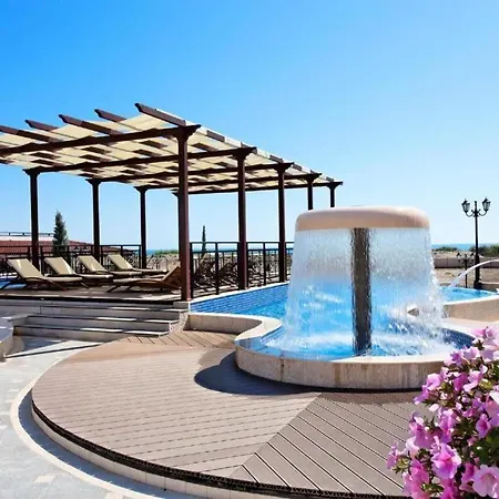 Boutique Rose Gardens Apart-hotel 4*