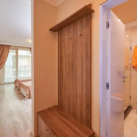 Boutique Rose Gardens 4* Pomorie