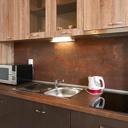 Boutique Rose Gardens Aparthotel