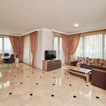 Апарт-готель Boutique Rose Gardens